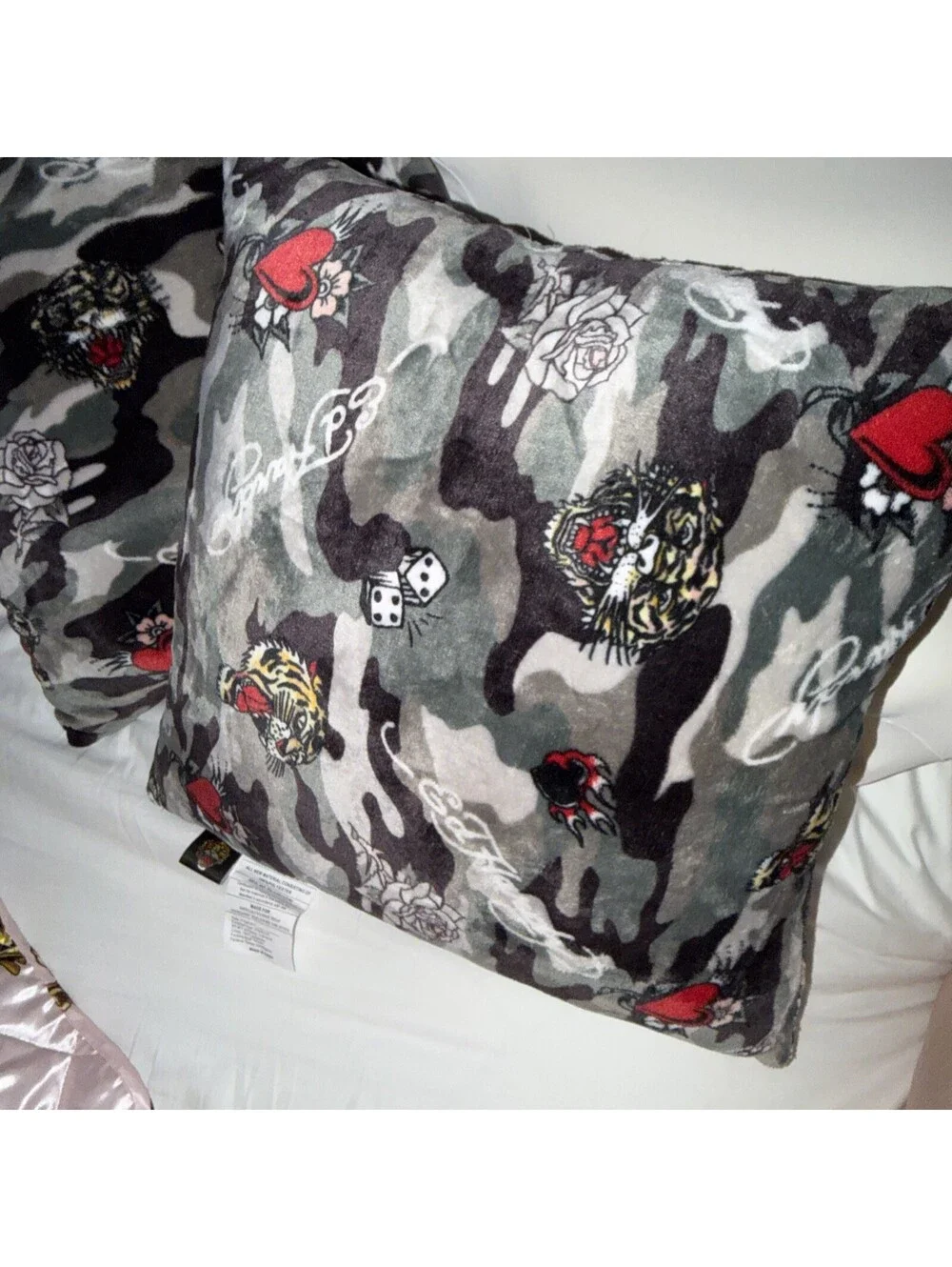 Ed Hardy ed hardy